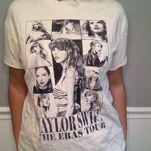 Taylor Swift The Eras Tour T-Shirt MEDIUM Cream Beige Official Merch | Size L